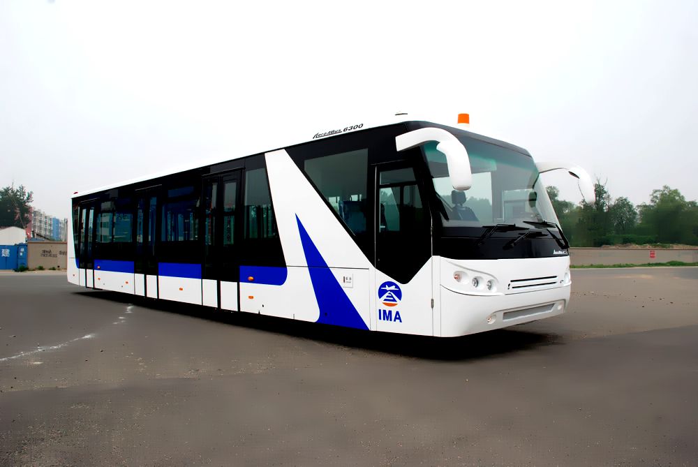 es(Tianda Latin America suministrará nuevos autobuses para el Aeropuerto Internacional Jorge Chavez en Perú.); cat(); en(Tianda Latin America will provide new buses for the Jorge Chavez International Airport in Peru.); 